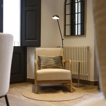 Apartament Bravissimo Rambla Llibertat, Monthly *