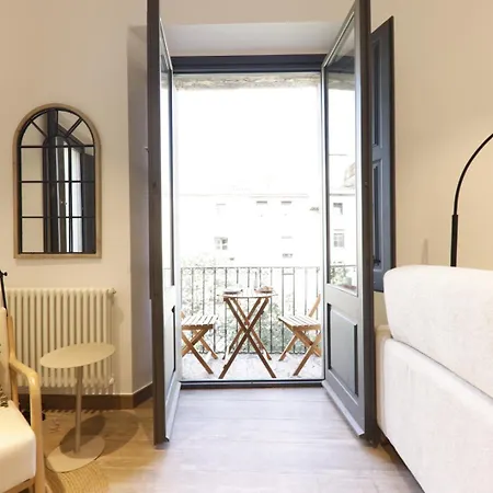 Apartament Bravissimo Rambla Llibertat, Monthly Girona